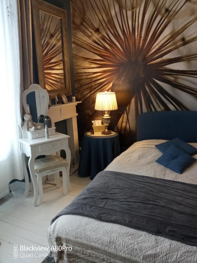 Chambre Bounty, B&B, Cuisine Privee, Lit Queen Size, Terrasse, Parking, Garage Olliergues Eksteriør billede